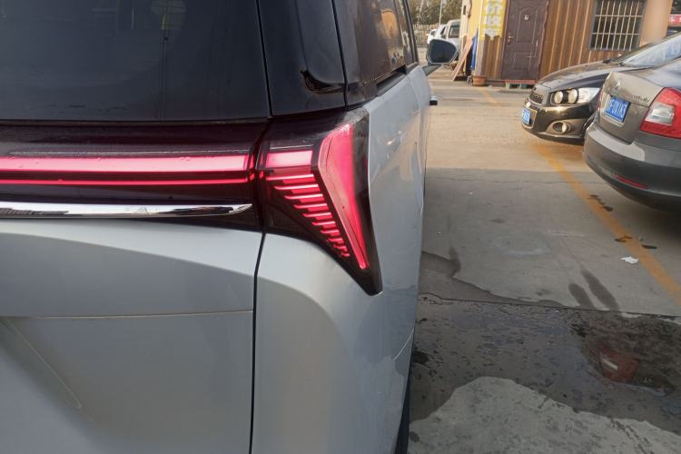 Used Buick GL8 New Energy 2024 Lu Zun Luxury Edition 7-Seater