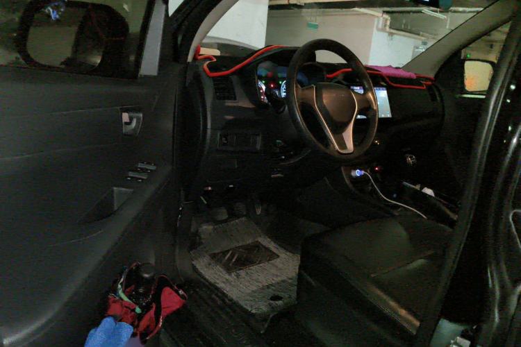 Used Isuzu JLM 2018 2.8T Classic Edition Two-Wheel Drive Progressive Version JE493ZLQ5F Interior 3