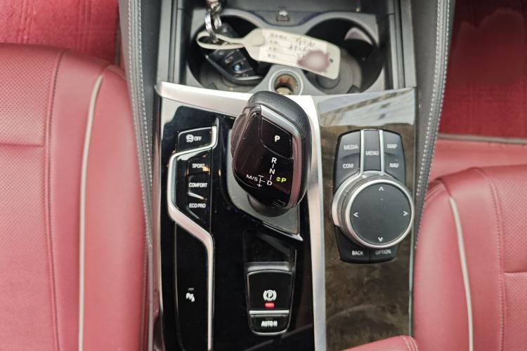 Used BMW 5 Series 2021 525Li M Sport Package Gear Lever