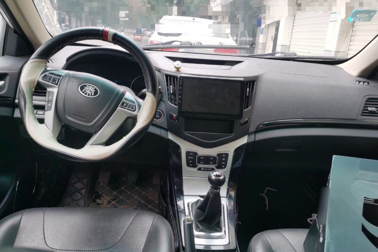 Used BYD Surui 2014 1.5L Manual Luxury Model
