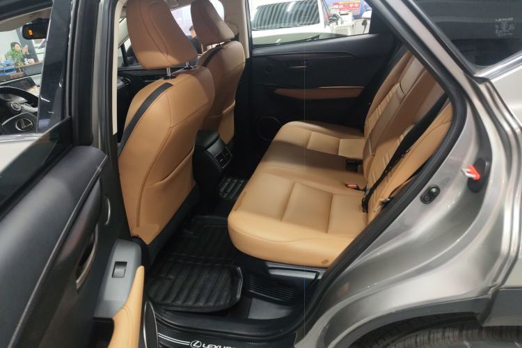 Used Lexus NX 2015 200 All-Wheel Drive Fēngshàng Edition Left Rear Seat