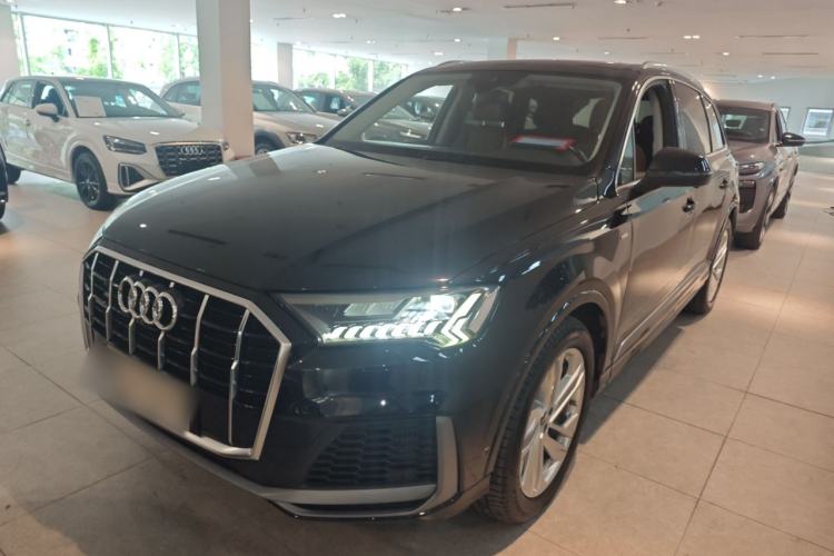 Used Audi Q7 2021 55 TFSI quattro S line Sport model
