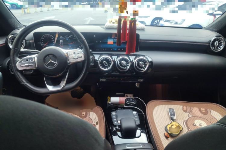 Used Mercedes-Benz A-Class 2020 Restyled A 200 L Sport Sedan Fashion Version