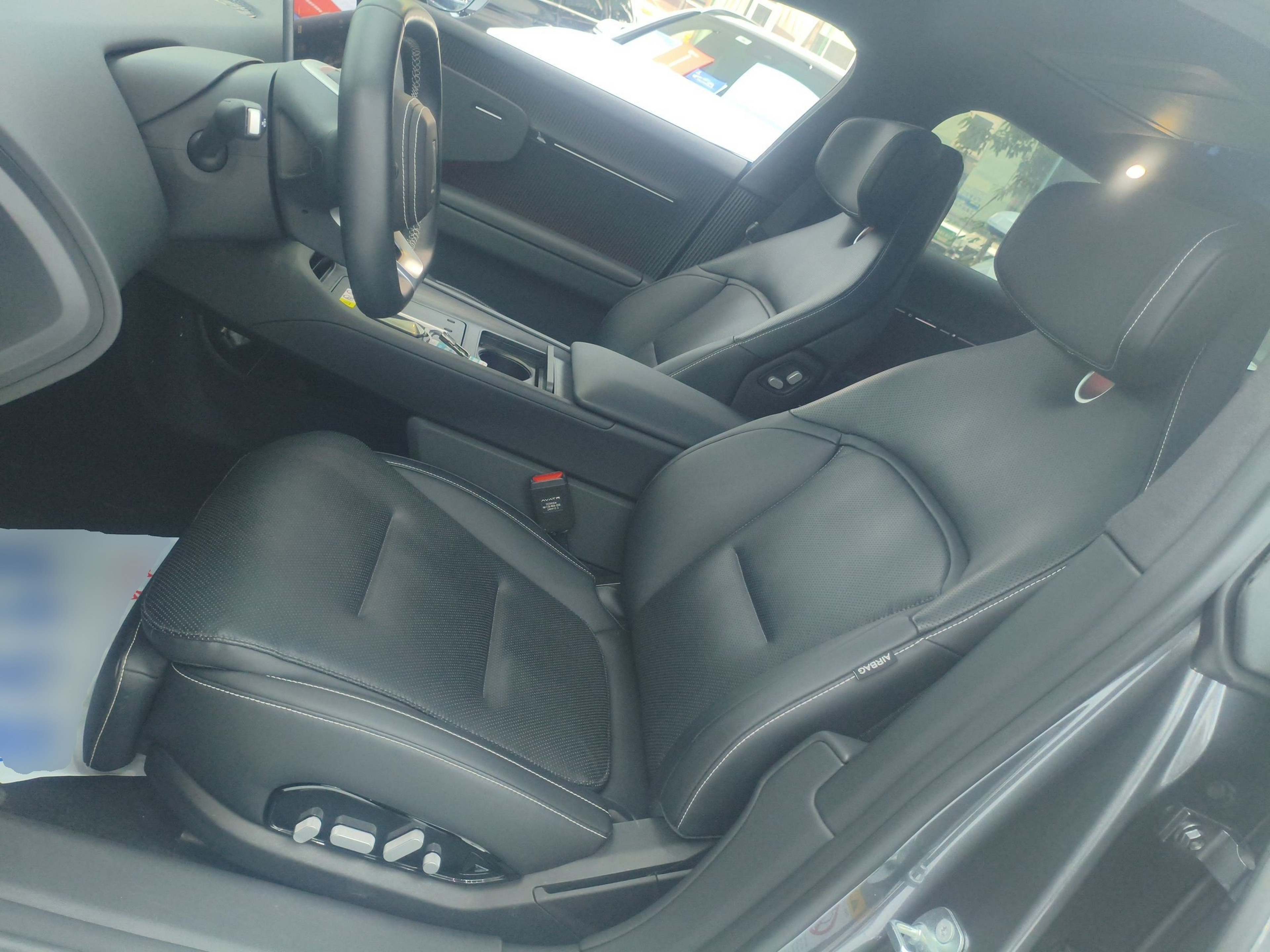 Avant de la voiture