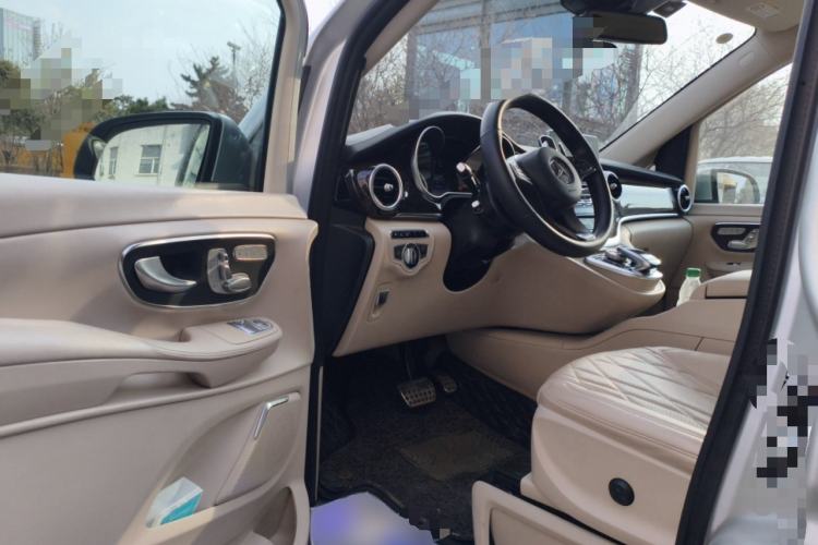 Used Mercedes-Benz V-Class 2016 V 260 L Prestige Extended Edition