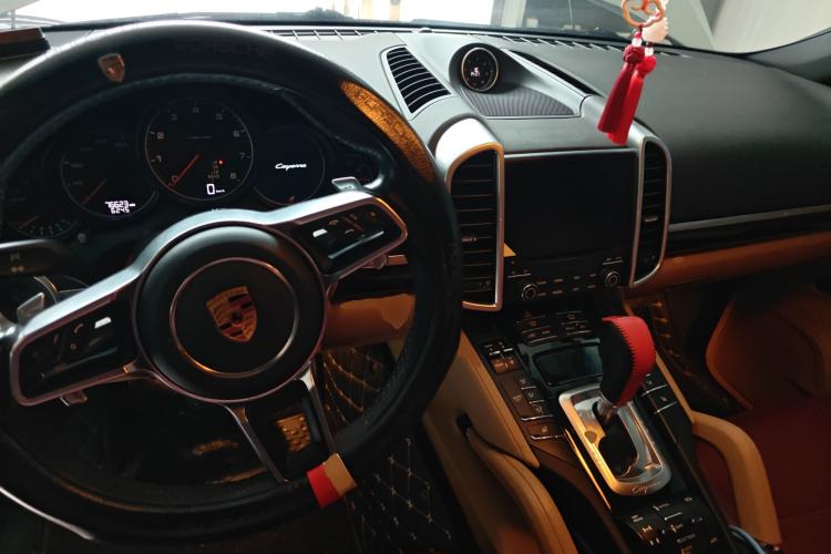 Used Porsche Cayenne 2016 Cayenne Platinum Edition 3.0T