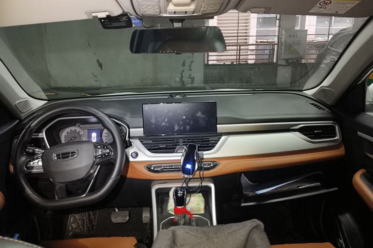 Used Geely Auto Vision X6 2020 1.4T CVT Luxury Edition
