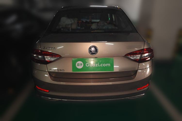 Used Skoda Octavia 2018 TSI230 DSG Luxury Edition