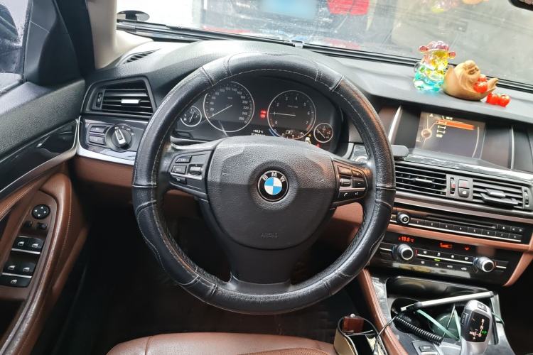 Used BMW 5 Series 2014 520Li Elegant Model Steering Wheel