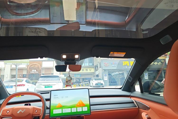 Used ONVO L60 2024 60 kWh Rear-Drive Version