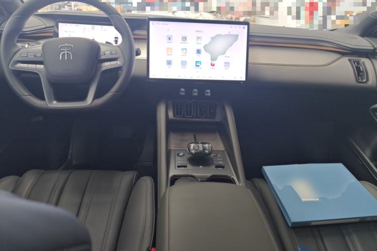 Used BYD Song L EV 2025 Intelligent Driving Version 662 km LiDAR Excellence Edition Center Console
