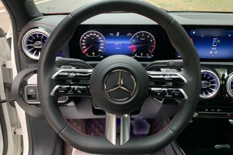 Used Mercedes-Benz A-Class 2023 A 200 L Fashion Model Steering Wheel