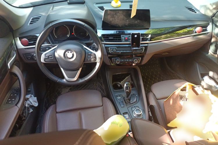 Used BMW X1 2020 sDrive25Li Leading Model
