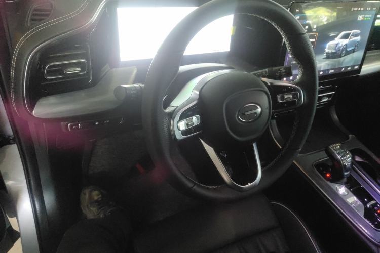 Used GAC Trumpchi GS8 2022 Flagship Series 2.0 TGDI Four-Wheel Drive Luxury Smart Connectivity Version (7 Seats)