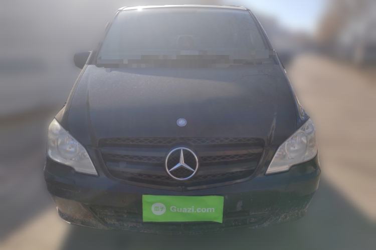 Used Mercedes-Benz Vito 2011 2.5L Elite Edition
