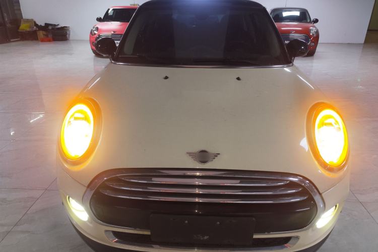 Used MINI MINI 2018 1.5T COOPER Artist