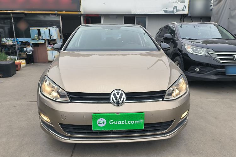 Used Volkswagen Golf 2016 1.6L Automatic Comfort Model Front