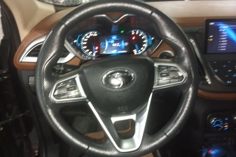 Used Soueast DX7 2017 1.5T Automatic Glory Edition
