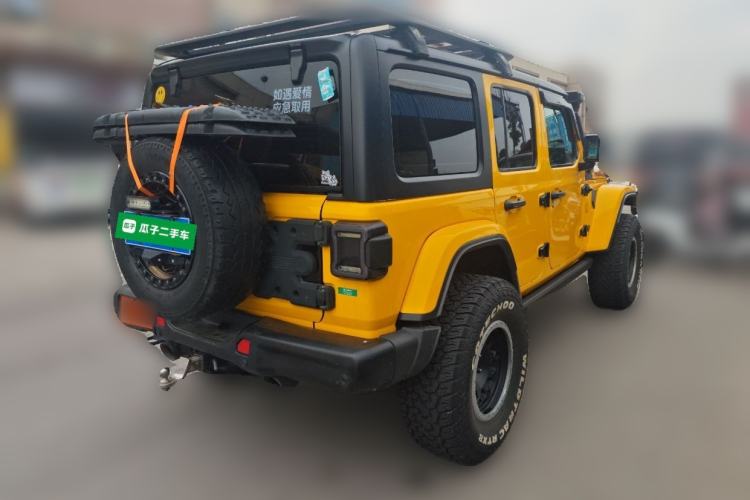 Used Jeep Wrangler 2018 2.0T Sahara Four-Door Edition
