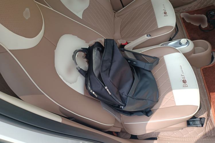 Used Wuling Hongguang MINIEV 2025 Four-Door Version Advanced Edition Right Front Seat