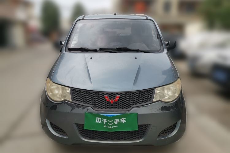 Used Wuling Hongguang 2013 1.5L Base Version
