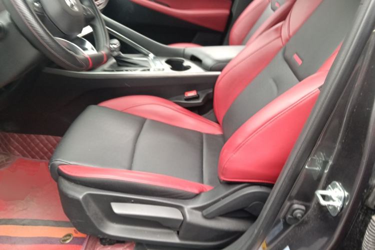 Used CHANGAN CS35PLUS 2021 Revised Version Blue Whale NE 1.4T DCT Prestige Edition
