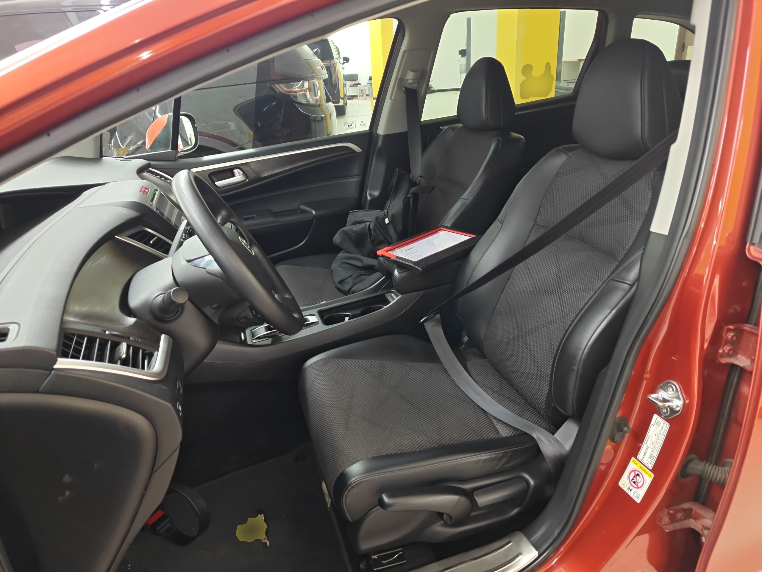 Interior delantero