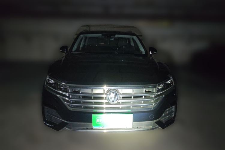 Used Volkswagen Touareg 2020 2.0 TSI RuiShang Edition China VI Standard Front