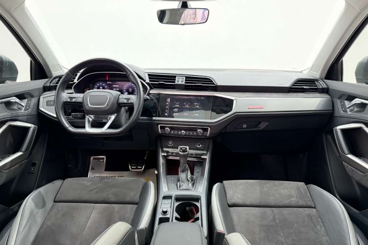 Used Audi Q3 2021 40 TFSI Fashion Dynamic Model