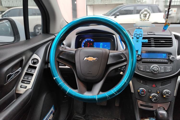 Used Chevrolet Trax 2016 1.4T Automatic Two-Wheel Drive Comfort Version with Sunroof