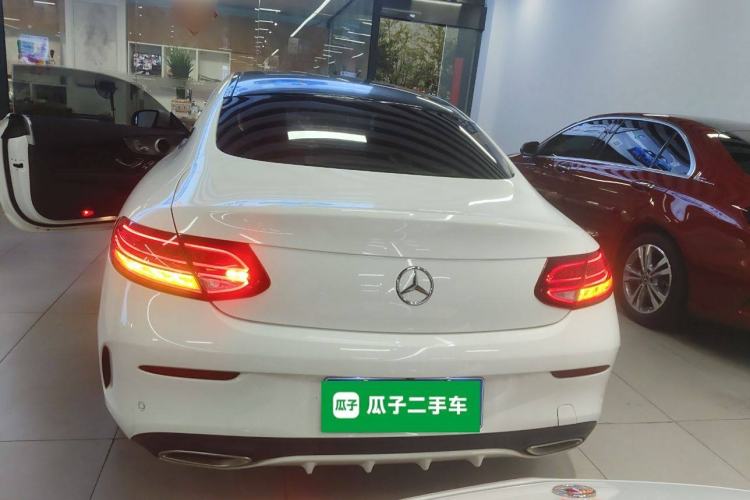 Used Mercedes-Benz C-Class 2017 Facelift C 200 Coupe