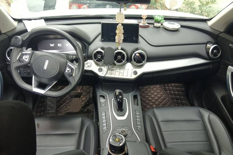 Used Wey VV7 2019 Upgraded Model 2.0T Ultra-Luxury Version China VI Standard
