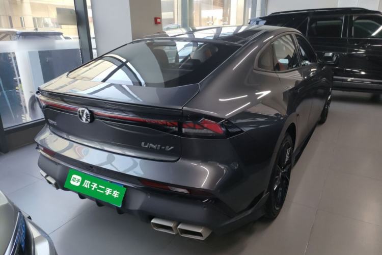 Used Changan UNI-V 2024 1.5T Prestige Sport Edition