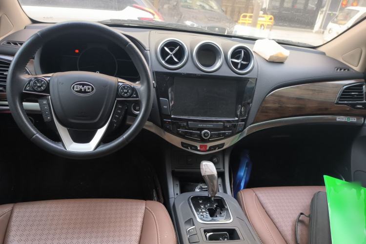 Used BYD S7 2016 2.0T Automatic Prestige Plus