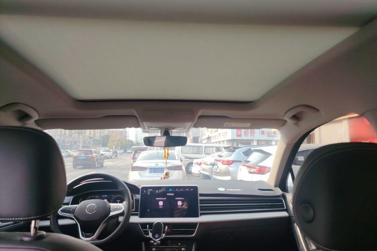 Used Volkswagen Tiguan L 2024 330TSI Automatic Two-Wheel Drive R-Line Enhanced Edition