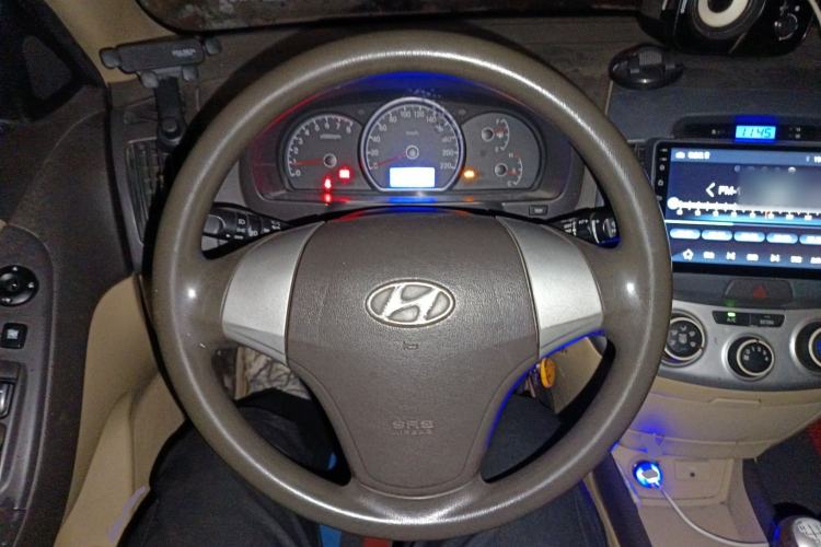 Used Hyundai Celesta 2010 1.6L MT GLS Steering Wheel