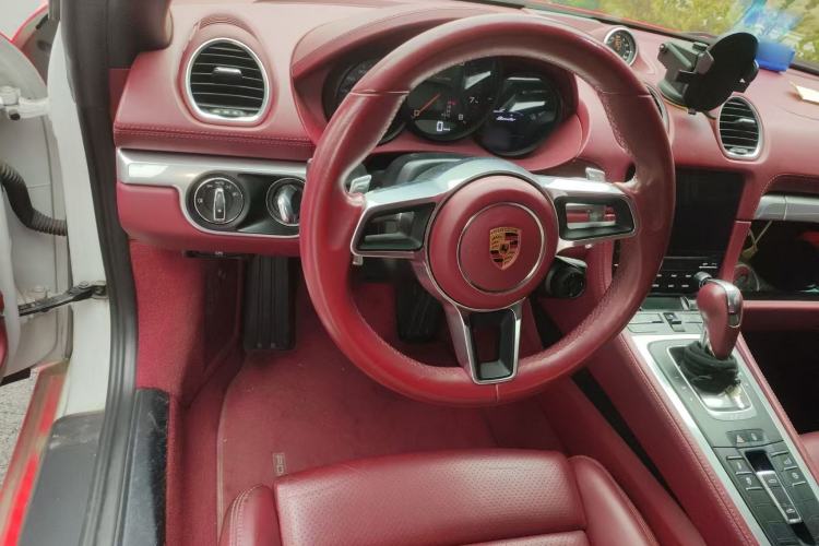 Used Porsche 718 2016 Boxster 2.0T
