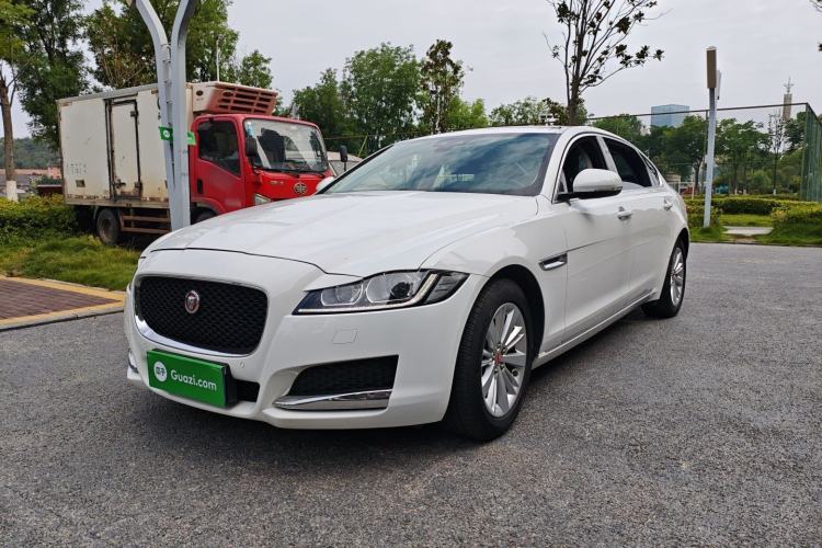 Used Jaguar XFL 2019 XFL 2.0T 200PS Two-Wheel-Drive Luxury Edition