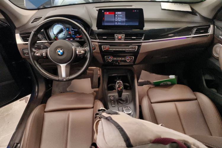 Used BMW X1 2022 sDrive25Li Leading Model
