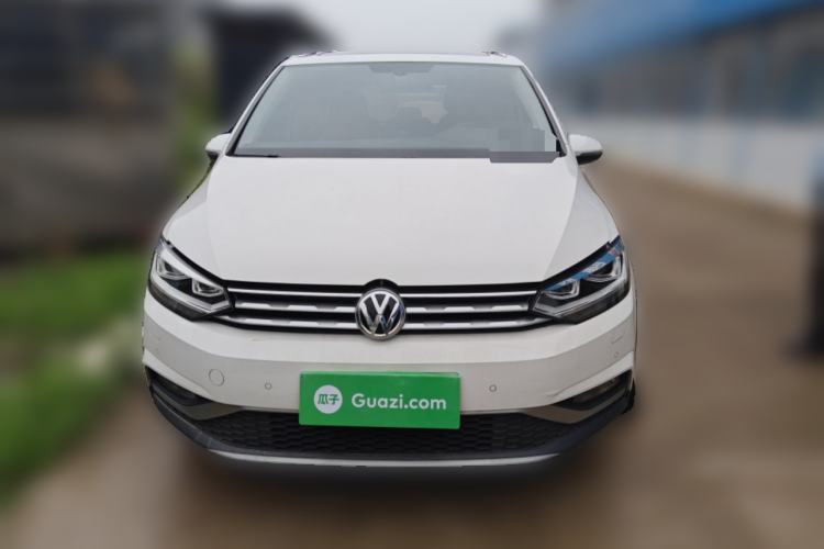 Used Volkswagen Touran 2018 Volkswagen Touran L 280TSI DSG Boundary Edition 7 Seats China VI Standard Front