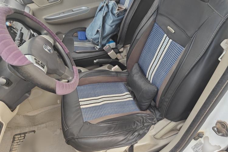 Used CHANGAN Alsvin V5 2012 1.5L Manual Dream Edition Left Front Seat