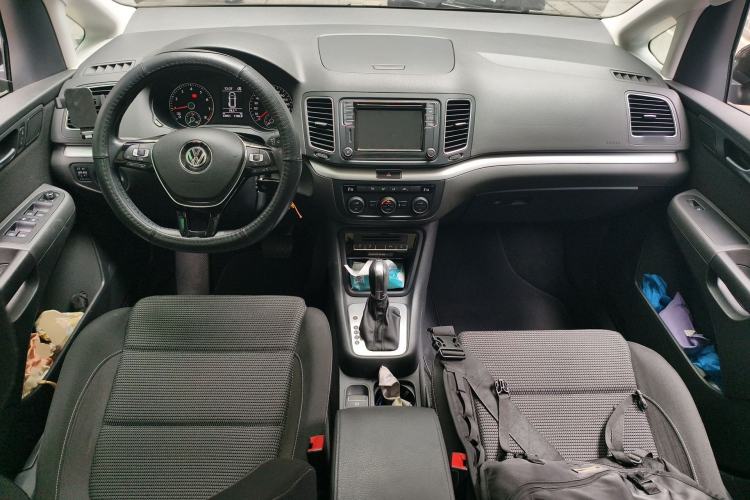 Used Volkswagen Sharan 2016 280TSI Enjoyment Model 7-Seater
