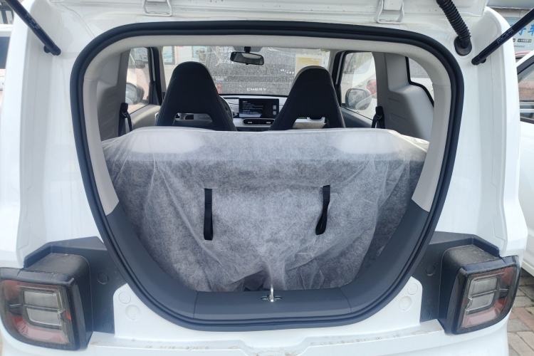 Used Geely Galaxy Panda 2025 210 km – Yuanqi Bear Trunk