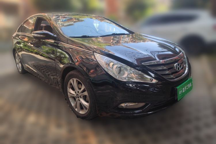 Used Hyundai Sonata 2011 2.0L Automatic Luxury Edition
