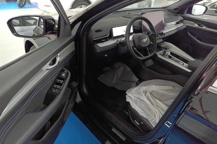 Used Geely Auto Preface 2025 Dongfang Yao 1.5TD Fuyao Edition
