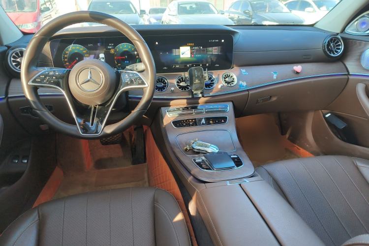 Used Mercedes-Benz E-Class New Energy 2023 E 350 e L Plug-in Hybrid Sedan