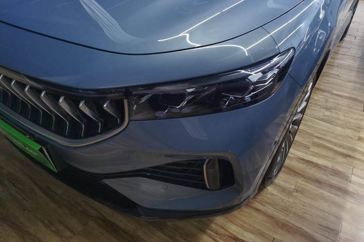 Used VOYAH FREE 2021 Four-Wheel Drive Standard Range-Extended Exclusive Luxury Package