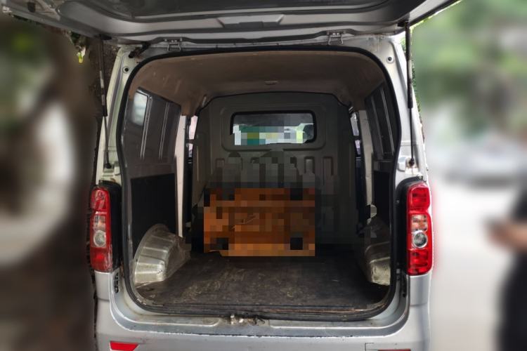 Used CHANGAN KAICHENG Ruixing M60 2020 1.5L Standard Version China VI Van with 5 Seats Equipped with DAM15KR