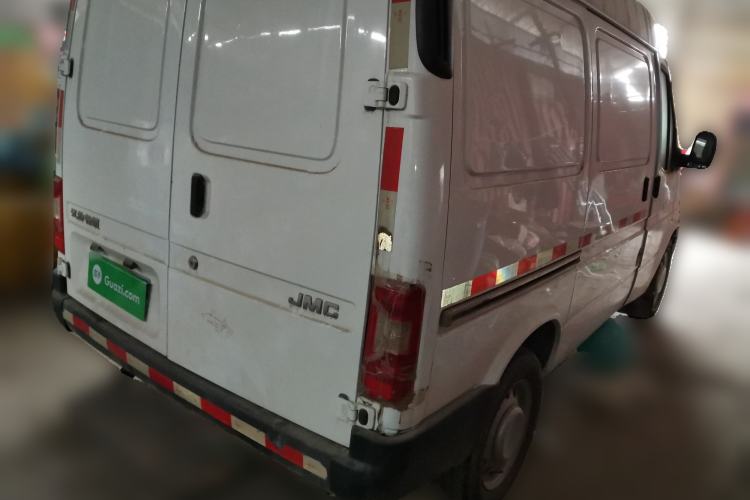 Used JMC Transit 2021 2.8T Space King Taurus Short Wheelbase Mid-Height 3-Seater Diesel Euro VI JX493
