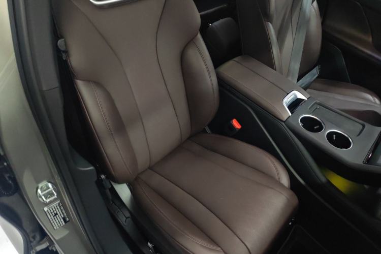 Used Wey Mocha New Energy 2024 Hi4 Four-Wheel Drive Long-Range Version
